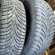 gomme invernali Nakang185 60 15 seminuove complete di cerchi per Yaris 2° serie