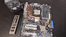 Asus A8N32-SLI Deluxe Scheda