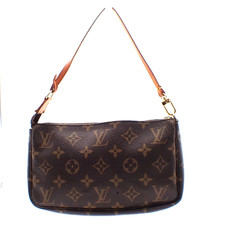LOUIS VUITTON Pochette