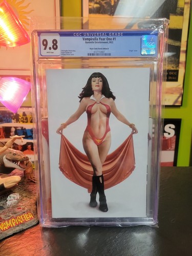 Vampirella anno uno - #1, (2022)