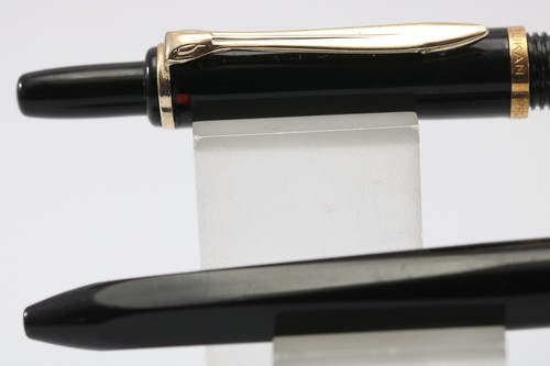 Vintage pelikan 3 - (c1965-68),