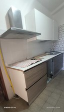 cucina lineare usata con colonna frigo e frigo