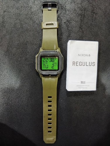 Orologio militare digitale