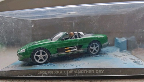 James bond jaguar - di, ixo