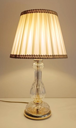 Lampada comodino elegante - da,