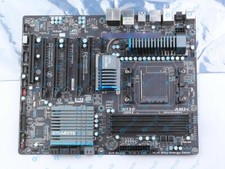 ONE GIGABYTE GA-990FXA-UD5