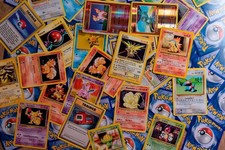 LOTTO 50 CARTE POKÉMON MISTE