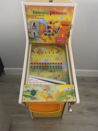 Pinball arcade machine - arcade,