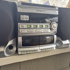 Philips Magnavox Stereo System