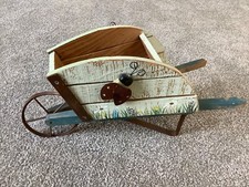 Carriola decorativa in legno e