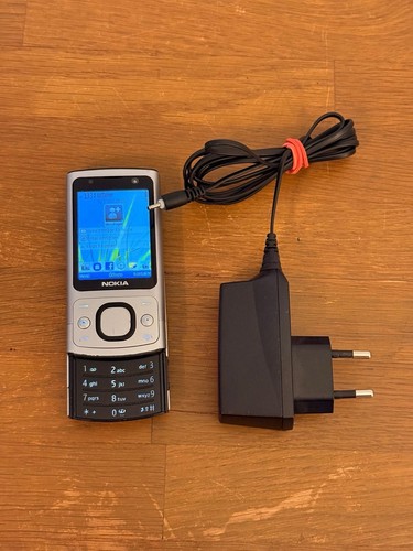 Nokia 6700 slide - -, argento