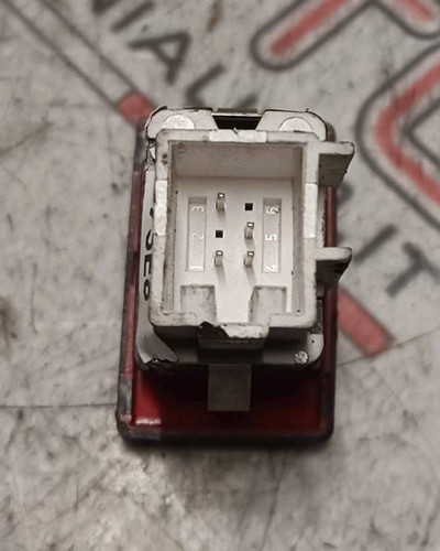 Interruttore luci emergenza