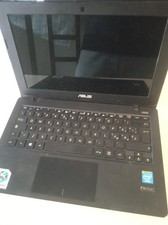 ASUS  F 200m GUASTO RICAMBI
