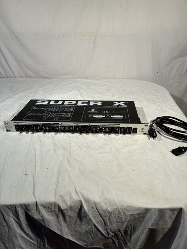Behringer super 2300 - behringer, cx