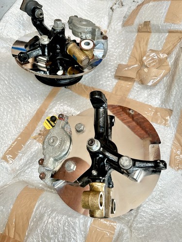 Pinza mozzo freno disco - pinza,
