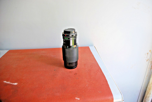Canon zoom lens - lens, fd