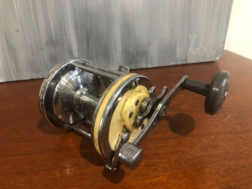 Moulinet pêche made in - ",