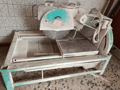 Taglia piastrelle acqua - piastrelle,