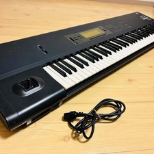 KORG T2EX 76 Key Workstation