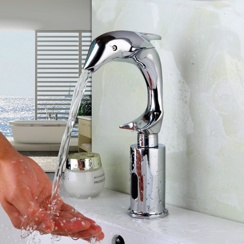 Rubinetto bagno cromato
