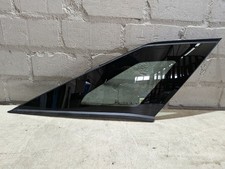 Parabrezza laterale destro
