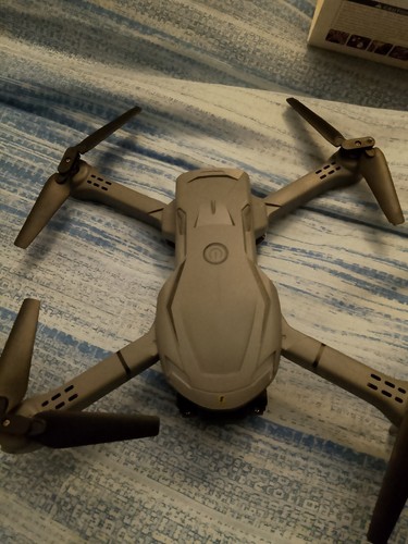 Drone con telecamera - con, 8k