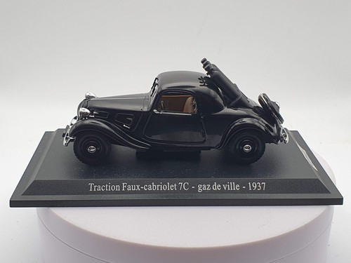 Citroen traction faux - citroen,