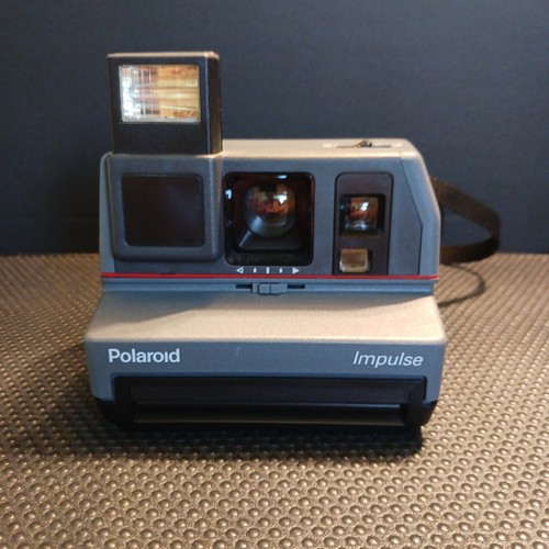 Vintage polaroid impulse 600 - polaroid,
