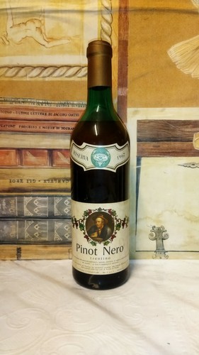 Vino 1967 riserva - 1967, nero