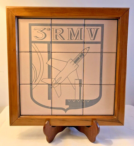 Splendido crest reparto - , 3°