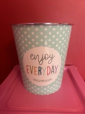 pattumiera carta straccia