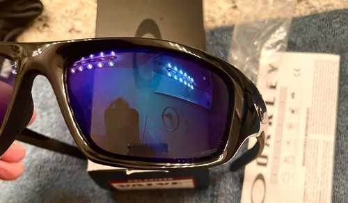 Nuovo oakley valve nero lucido - nuovo,