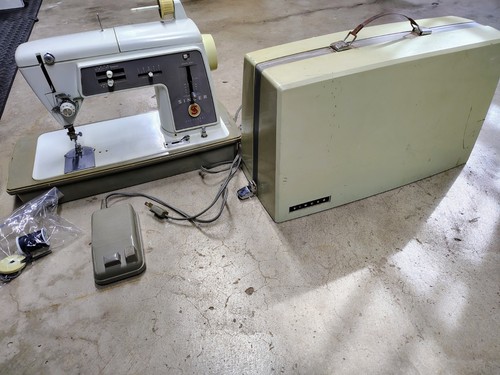 Singer 600 auto reel 60s - 600,