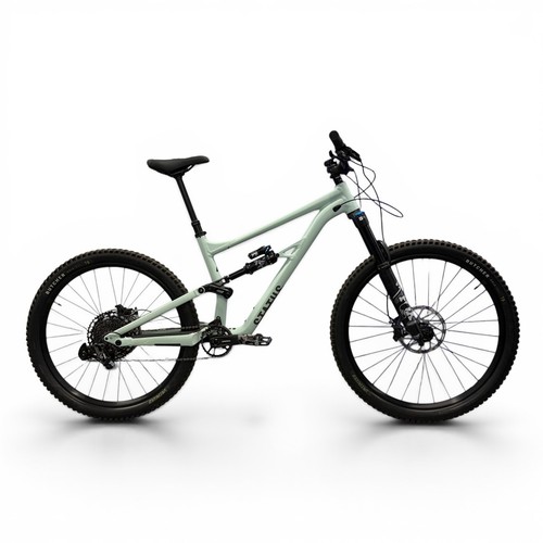 Specialized status 160 2023 - 160,