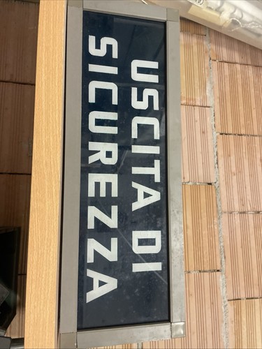 Vecchia insegna vintage - insegna,