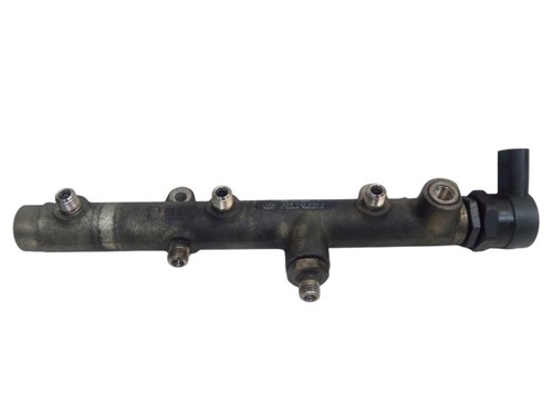 Tubo distribuzione carburante