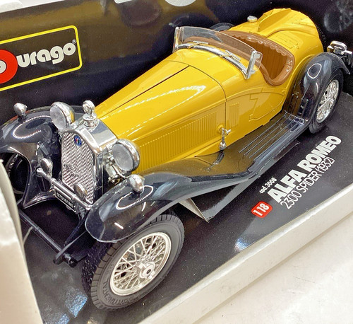 Alfa romeo 2300 spider - romeo, 1:18
