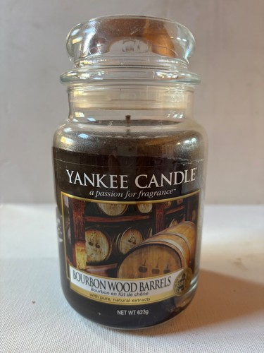 Candela yankee candle bourbon - yankee,
