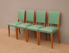 Quattro sedie in legno di