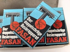 Rasoio "Fasan" in confezione