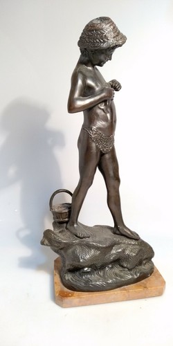 Statua bronzo giovane - bronzo,
