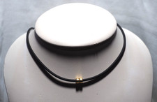 Girocollo Caucciù e Oro