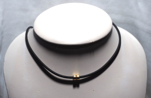 Girocollo caucciù oro - caucciù, e