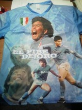 ' SSC NAPOLI ' : BELLA MAGLIA COMMEMORATIVA  DEL COMPIANTO ' DIEGO MARADONA '  !
