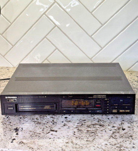 Pioneer six compact disc - pioneer,