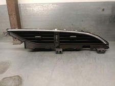 556700D240 aireador central para TOYOTA YARIS ( P13 ) 1.5 HYBRID 2010 5432165