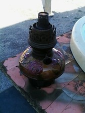 ANTICO LUME A PETROLIO DI OPALINA INTEGRO COME VEDI FOTO