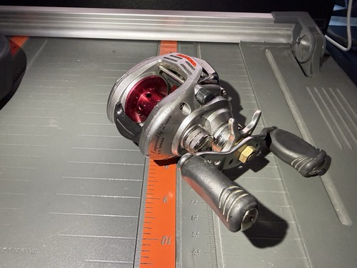 Daiwa exceler 100sh right hand - daiwa,