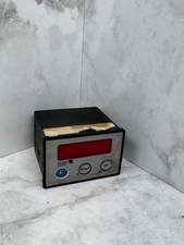 ELGO ELECTRIC contaimpulsi digitale da pannello usato display F RESET SET