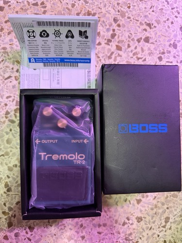 Boss tremolo pedale - boss, tr-2